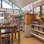 Discovery Holiday Parks - Lake Kununurra