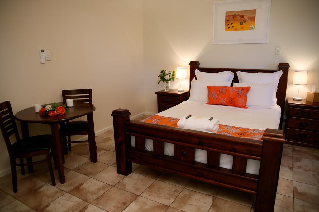 Wunan House Bed & Breakfast