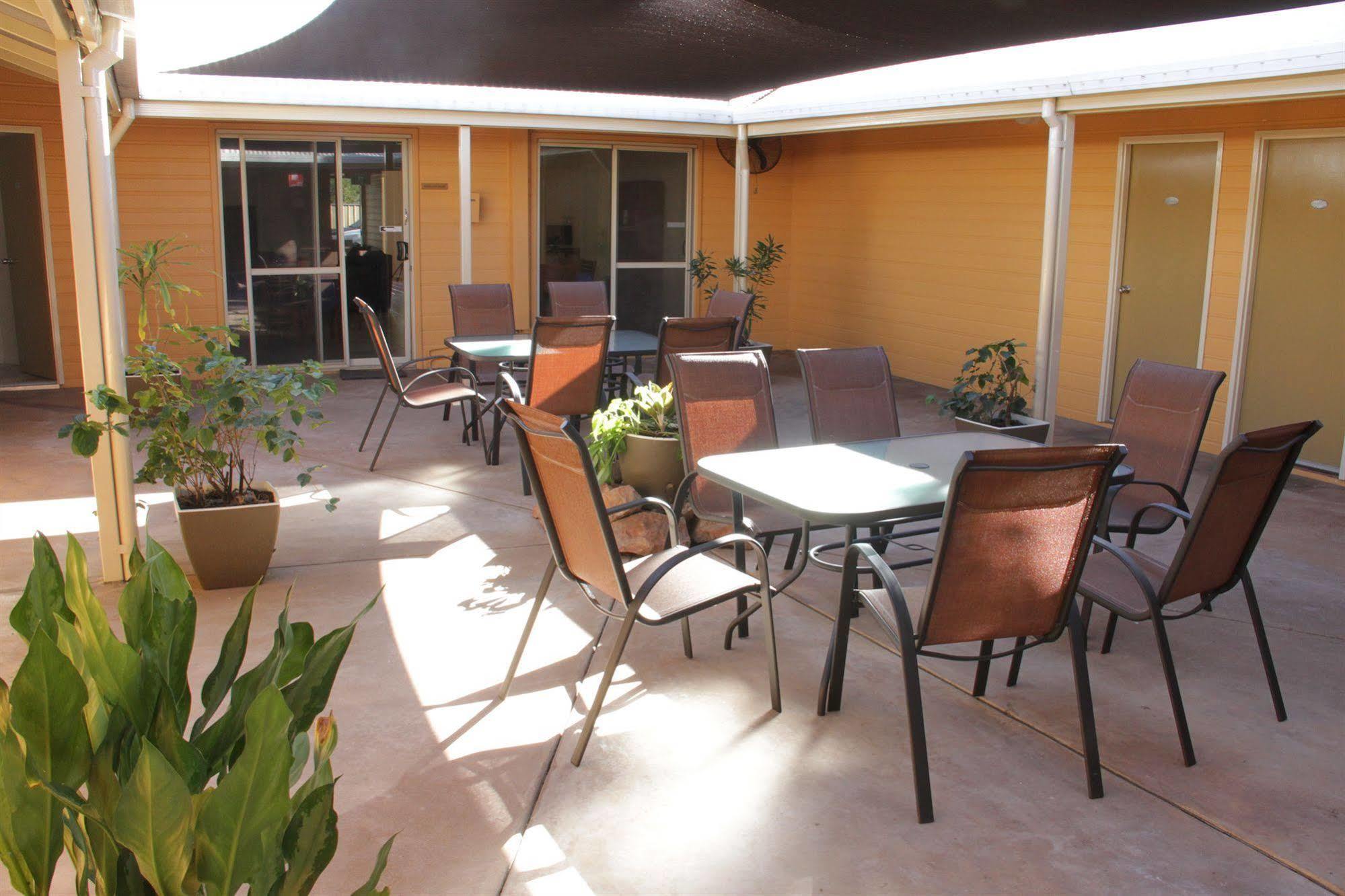 Wunan House Bed & Breakfast