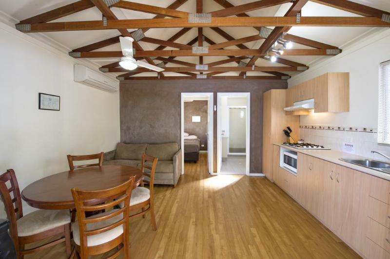 Discovery - Hotel Kununurra
