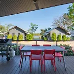 Kimberleyland Waterfront Holiday Park